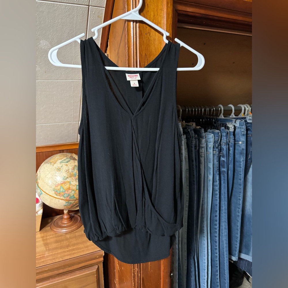 Woman’s Mossimo Tank Top